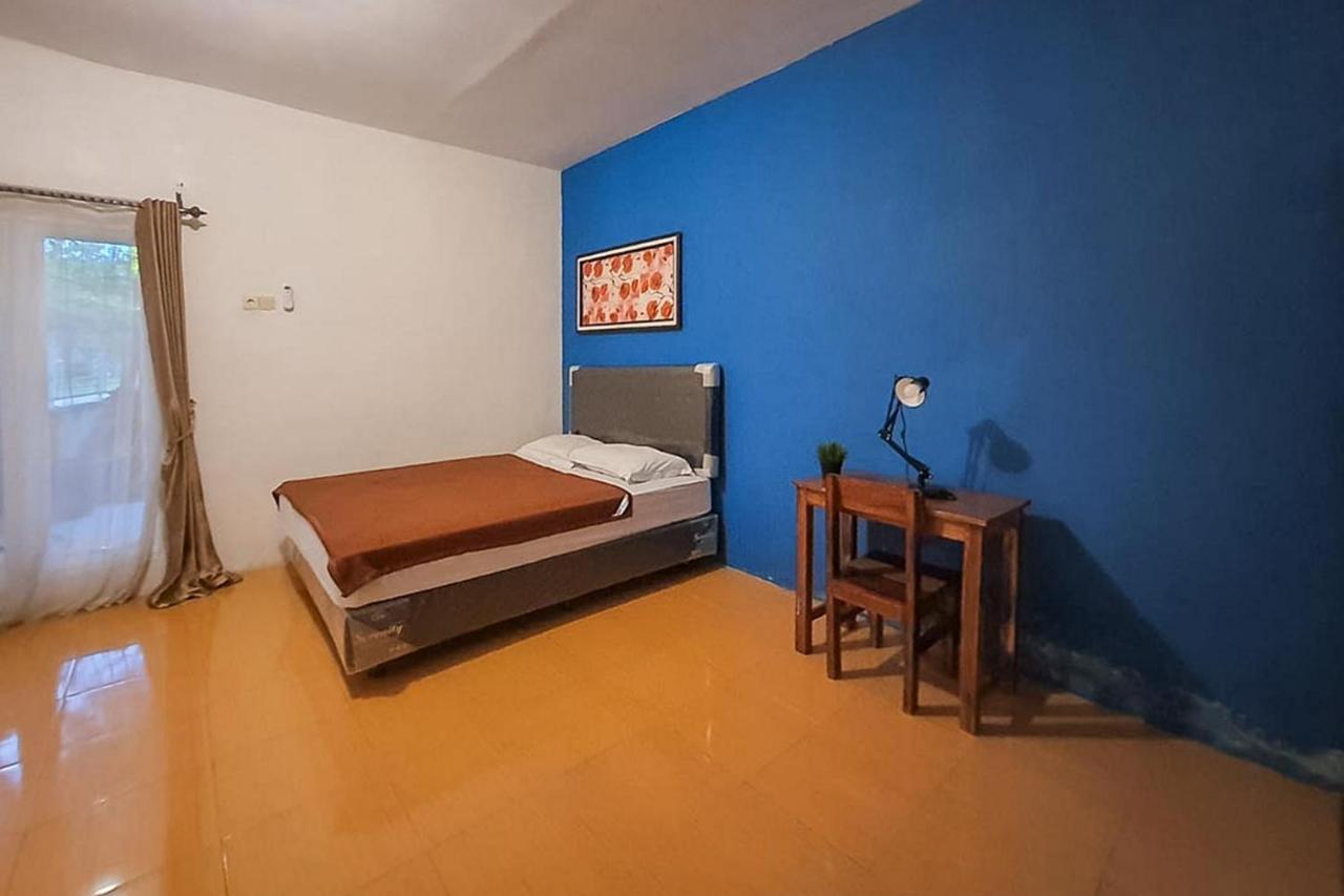 Syafa Homestay Syariah Mitra Reddoorz Tuban  Zewnętrze zdjęcie