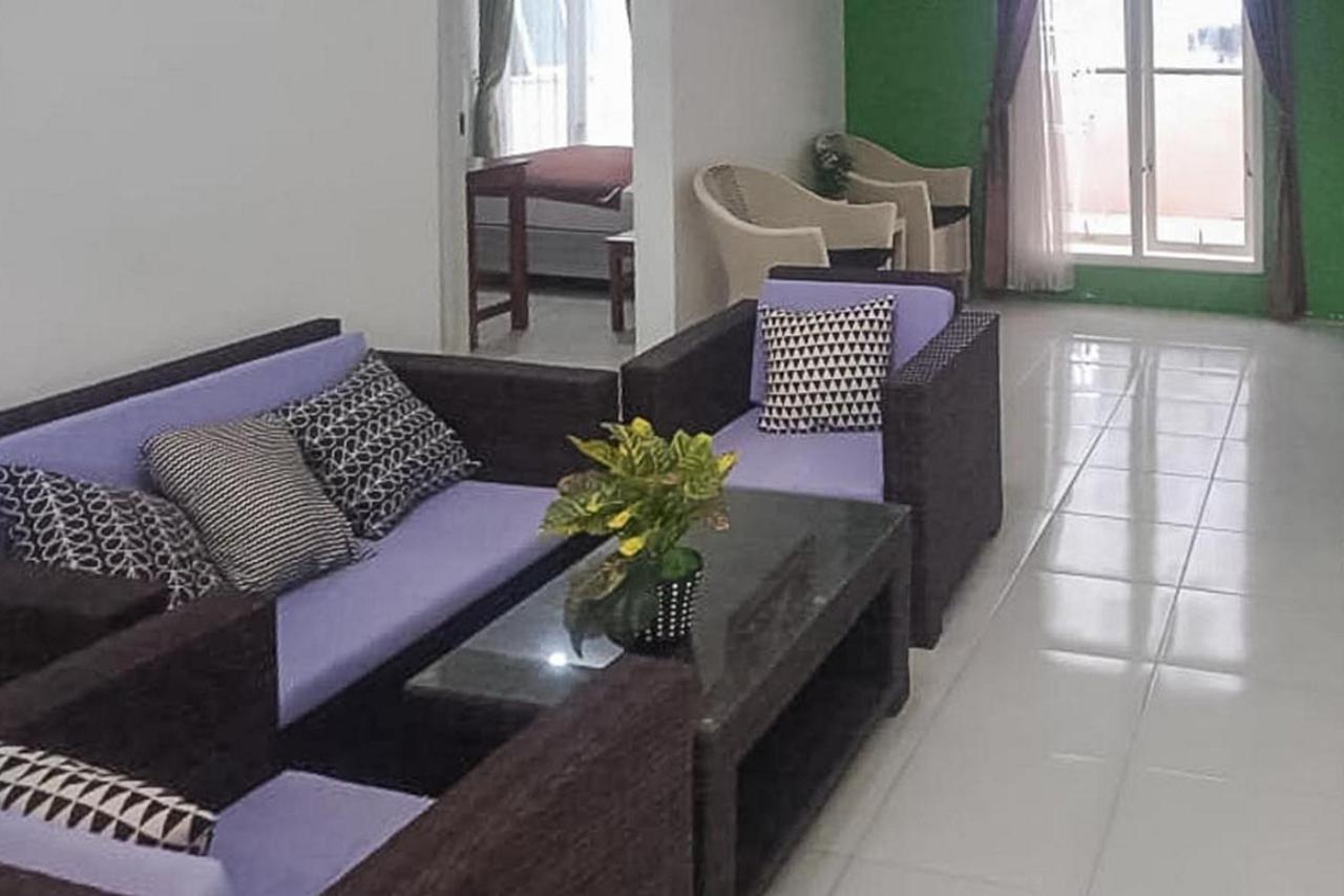 Syafa Homestay Syariah Mitra Reddoorz Tuban  Zewnętrze zdjęcie