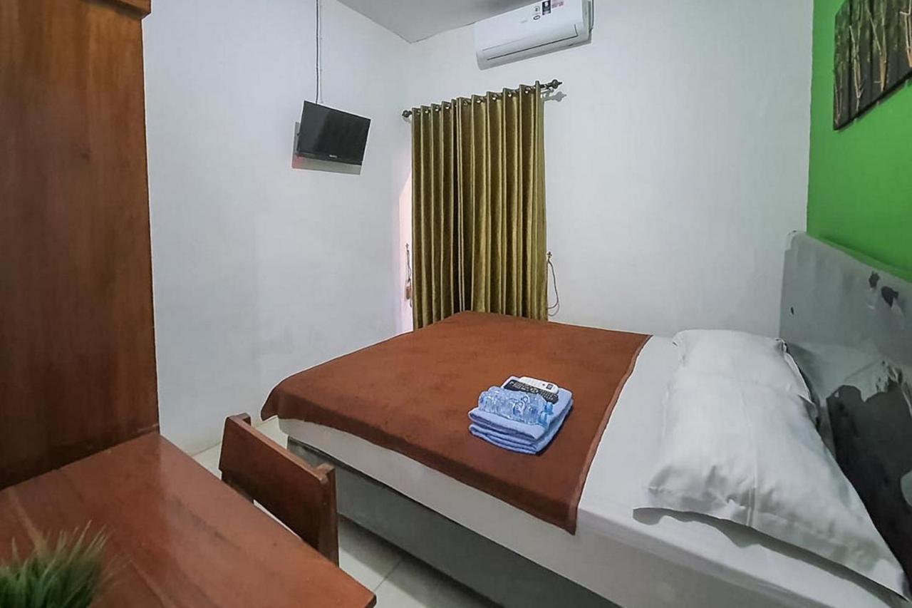 Syafa Homestay Syariah Mitra Reddoorz Tuban  Zewnętrze zdjęcie